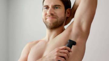 Resistente al agua y con peine-guía: así es la afeitadora corporal más vendida