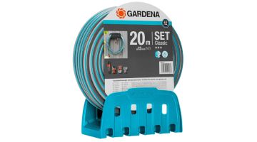 Este 'set' con manguera de 20 metros y soporte mural arrasa en Amazon