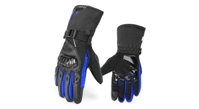 Protégete evita multas: los guantes para moto Showroom