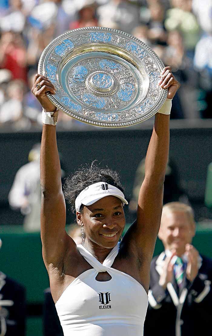 Venus dominó a Serena y selló su quinto título