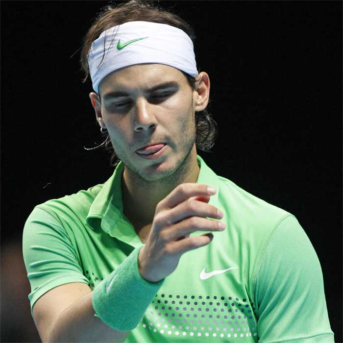Djokovic se impone a Rafa Nadal y amenaza su número 2