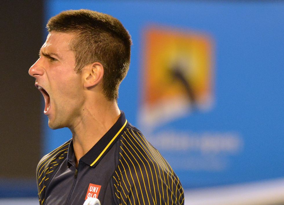 Djokovic sobrevive a su primera prueba de fuego en Australia