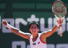 Carla Suárez derriba el muro: primer título en su sexta final