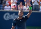 Tsonga tumba también a Roger Federer para volver al Top-10
