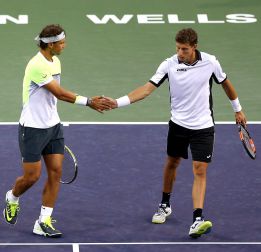 Rafa Nadal, cuartofinalista en dobles y hoy llega ante Young
