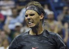 Rafa Nadal pasa al ataque: saque, sudor y agresividad