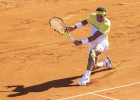 Rafa Nadal logra no fundirse con el calor y con Lorenzi
