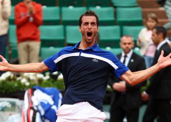 Ramos Viñolas stuns Raonic to reach first Grand Slam quarters