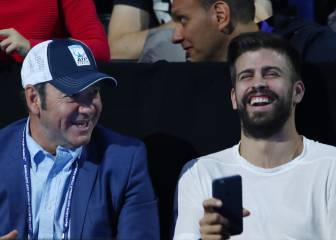 Piqué asiste junto al actor Kevin Spacey a la Final ATP