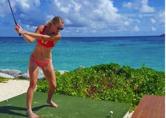 Wozniacki recarga pilas en la playa y mira al prometedor 2017