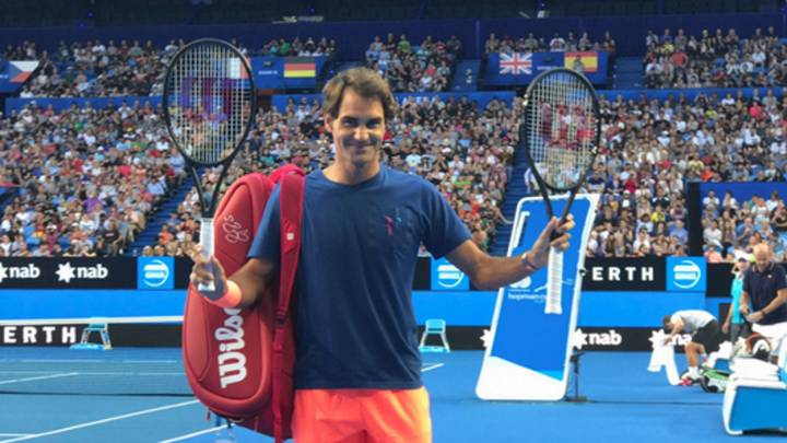 Locura por Roger Federer: ¡6.000 personas! en su entrenamiento