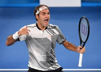 ¡Qué grande Federer! Remonta a Nishikori y busca su 18º título
