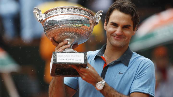 Federer no irá a Roland Garros, donde Nadal opta al décimo