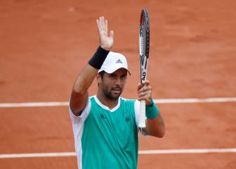 Verdasco vuelve a ser grande y elimina a Alexander Zverev