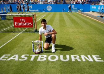 Djokovic lanzado a Wimbledon: gana a Monfils en Eastbourne
