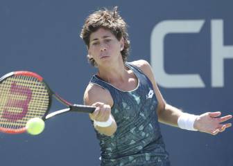 Carla Suárez sonríe: gran victoria frente a Makarova