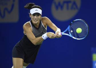 Muguruza sufre pero seguirá defendiendo el número uno