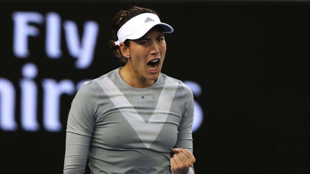 Garbiñe Muguruza celebra un punto contra Jessika Ponchet.