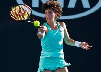 Carla Suárez bate a Kanepi y llega a octavos en Australia