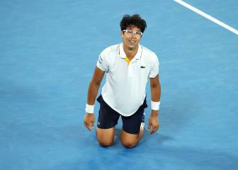 Gafas, aparato dental, acné y tenis: así es el coreano Chung, verdugo de Djokovic