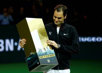 Federer vuelve al número uno