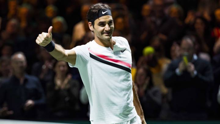 Roger Federer se pasea ante Grigor Dimitrov y afianza el número uno