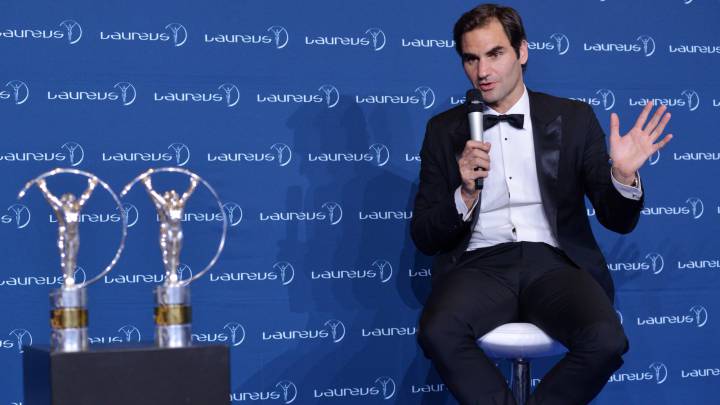 Roger Federer attends atiende a los medios tras ganara los Premios Laureus a mejor deportista del año y mejor reaparición.