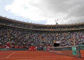 Valencia pone en apuros la nueva Copa Davis de Piqué
