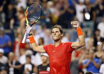 Nadal se regaló una victoria en el cumpleaños de Federer