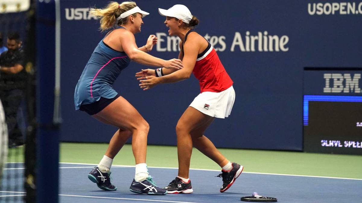 Coco Vandeweghe y Asleigh Barty.