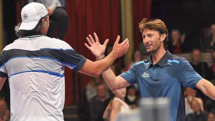 McEnroe 'cuelga' la raqueta y Ferrero jugará la final en Londres