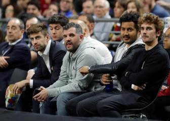 Piqué dashes from tennis draw to watch basketball with Griezmann