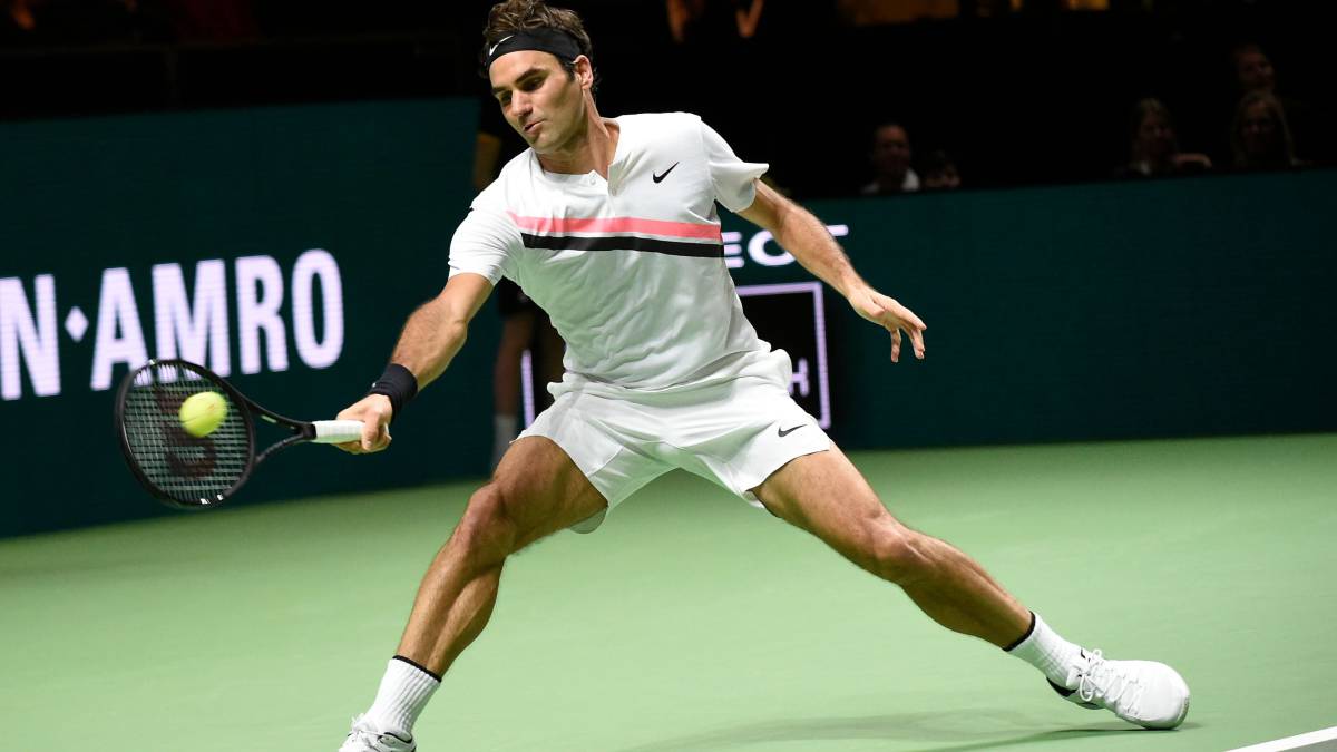 astronauta Proceso doce Tenis: Federer y las camisetas de Nike: "Era como si un camión las hubiera  pasado por encima" - AS.com