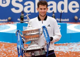 Thiem arrolla a Medvedev y releva a Nadal en el Godó