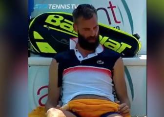El tenista que se sofoca por jugar a 45°C en Turquía