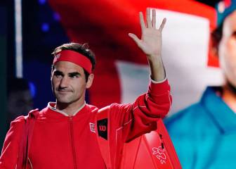 Federer escapa de un lío en su estreno ante Ramos