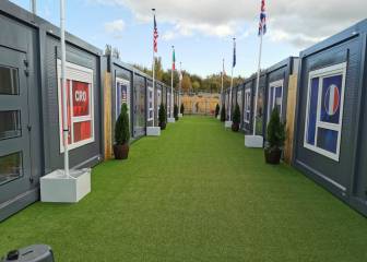 Una mini villa olímpica en los vestuarios de la Caja Mágica