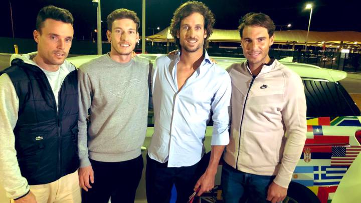 Roberto Bautista, Pablo Carreño, Feliciano López y Rafa Nadal posan a su llegada a Perth para disputar la ATP Cup.