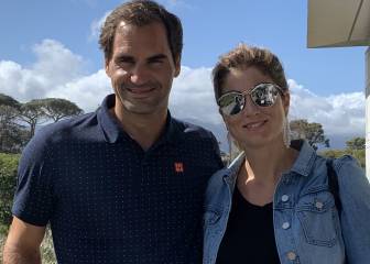 Federer dona casi un millón de euros para ayudar a Suiza