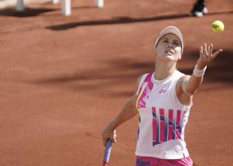 Bouchard tumba a Badosa para volver a una final tras 4 años