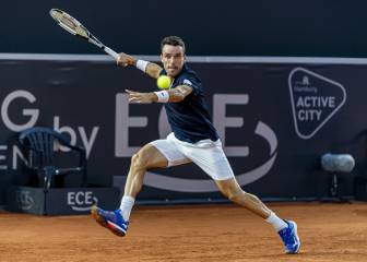 Bautista sobrevive a un partido loco contra Koepfer