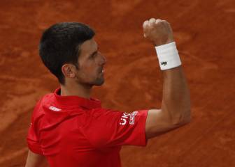 Djokovic evita la remontada de Tsitsipas y desafía a Nadal