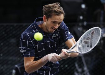 Medvedev conquista París en su primer triunfo del año