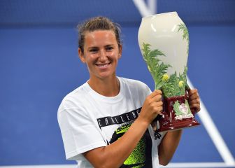 Azarenka intenta poner paz en el caos de Australia