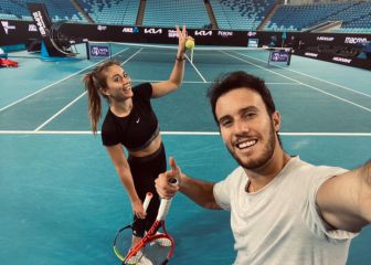 Badosa evita el aislamiento y se entrena por fin de madrugada