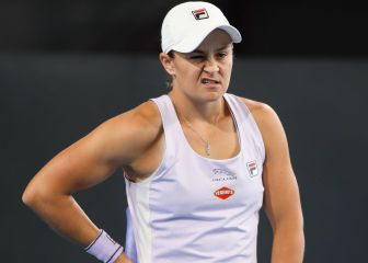 Danielle Collins sorprende a la número uno Barty en Adelaida