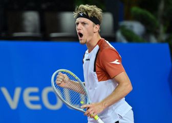 Davidovich ahonda el bache de Bautista