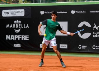 Sánchez Jover se mete en un cuadro del que cae Carballés