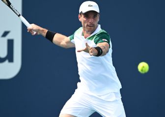 Un épico Bautista derriba al gigante Isner en su salsa