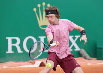 Rublev y Fognini pasan a octavos de final sin ceder una manga